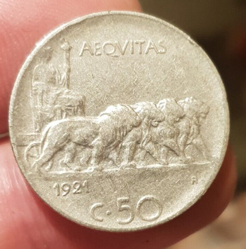 Une monnaie italie 50 - une, d'italie